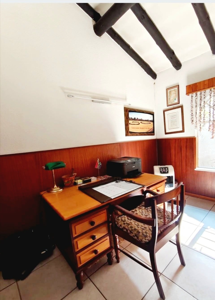 4 Bedroom Property for Sale in Vaalpark Free State